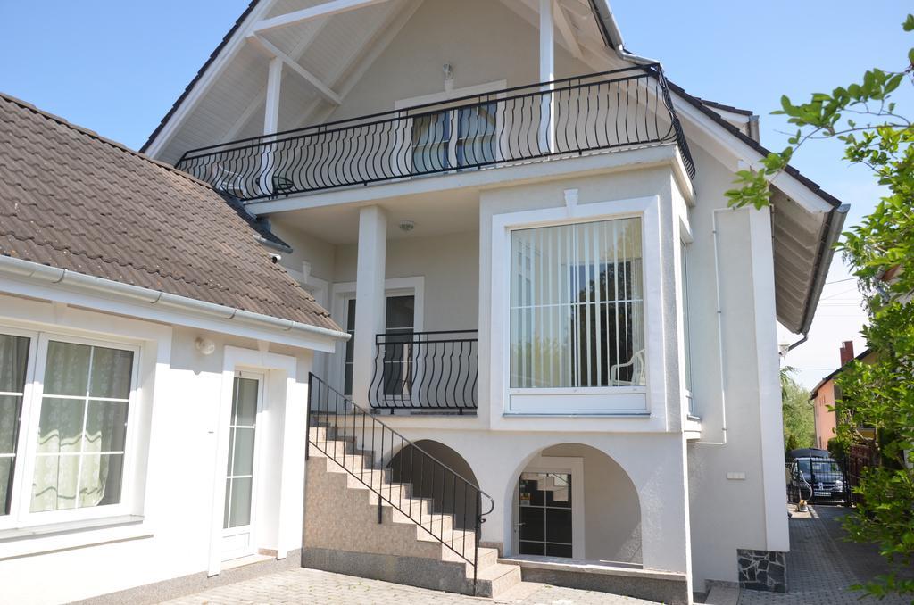 Villa Ladver Hévíz 외부 사진